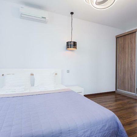 Appartamento Apartamenti Gercena 35 Kiev Esterno foto