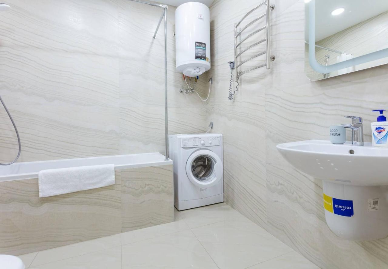 Appartamento Apartamenti Gercena 35 Kiev Esterno foto